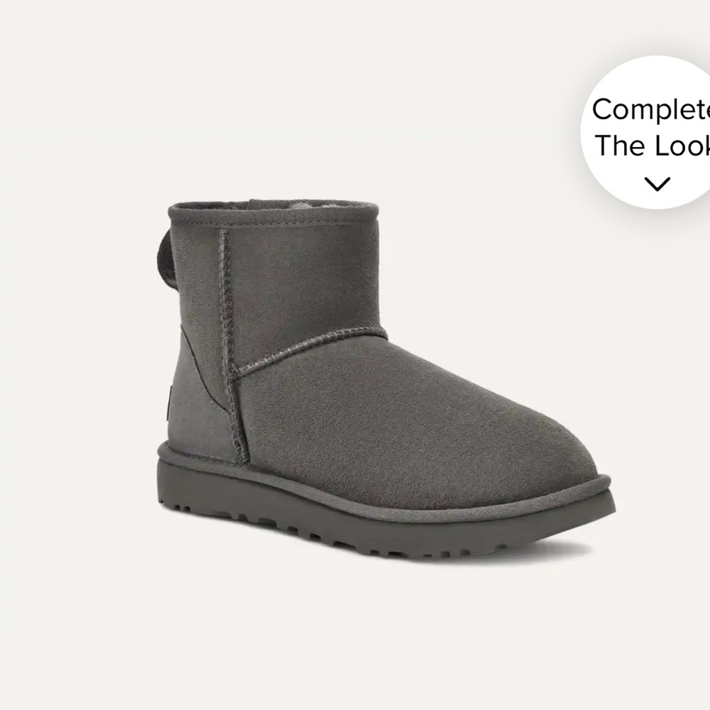 UGG Classic Mini II